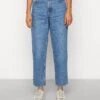Monki Vaqueros Rectos - Blue Denim -Tienda De Moda Femenina f6531b9e77e44d33a8012ad6d74d7166