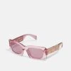 Versace Gafas De Sol - Transparent Pink -Tienda De Moda Femenina f9f012d26a6e49bc958e8fec81790779