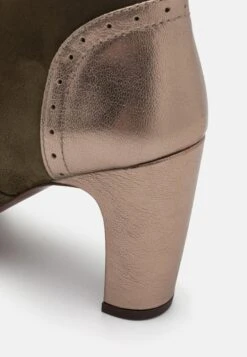 Chie Mihara Eyarci - Botines De Tacón - Military/Iron 15 Chie Mihara Eyarci - Botines De Tacón - Military/Iron -Tienda De Moda Femenina fb2e8724b7c242feb48fa2e95aa79d21